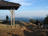 日の出山の山頂